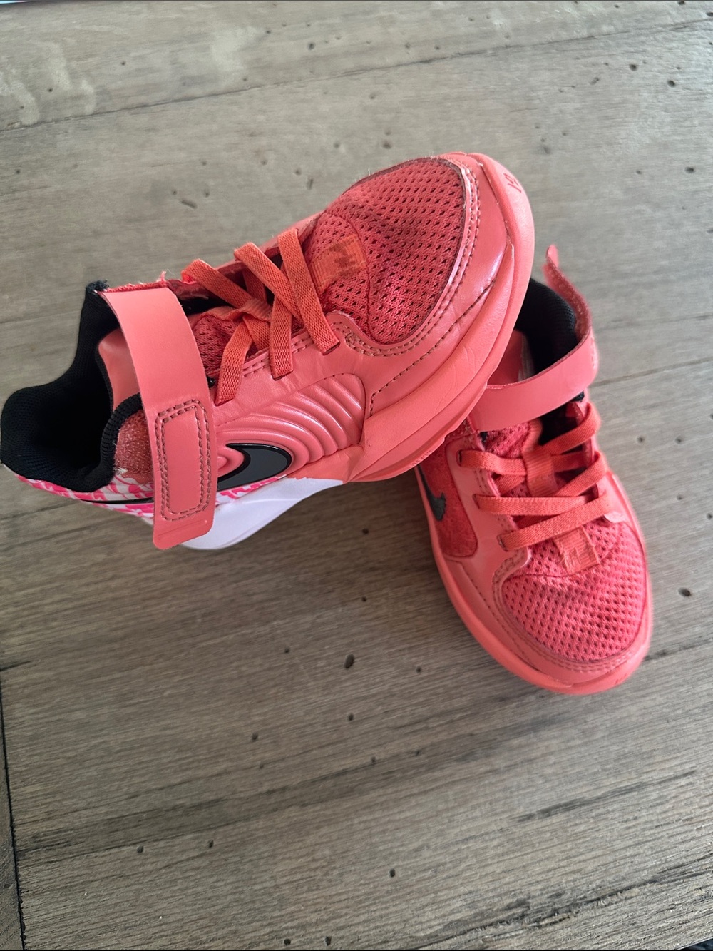 Nike Ja 2 "Heart Eyes"